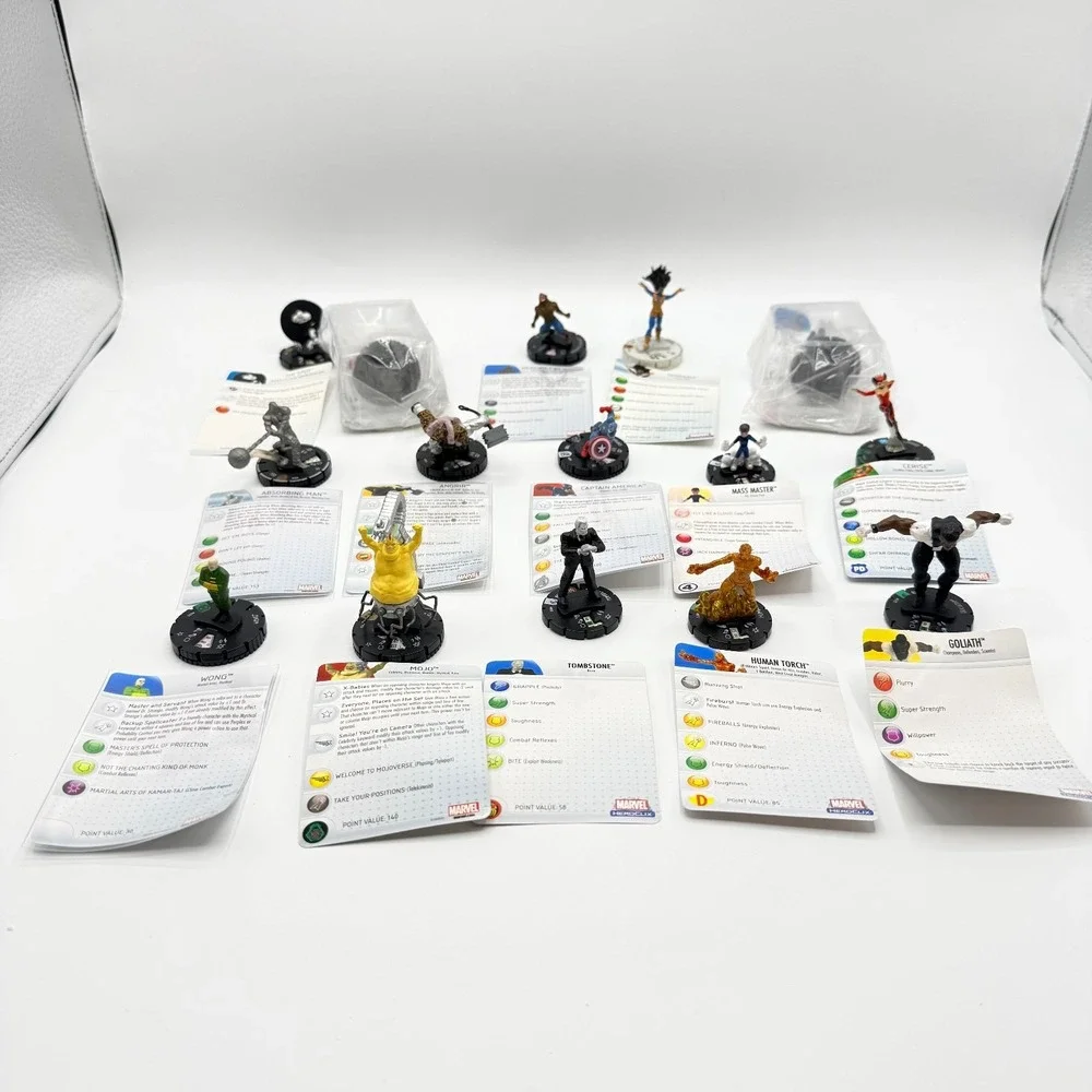 Heroclix Marvel Uncommon, Super‎ Rare, Unique Mixed Lot of 15 with Cards Lot G